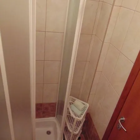Vedrana Pakostane