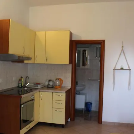 Vedrana Apartment *