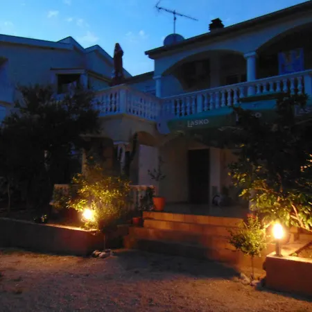 Vedrana Apartment